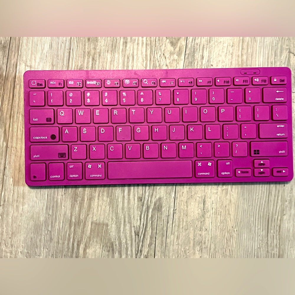Wireless typing Keyboard